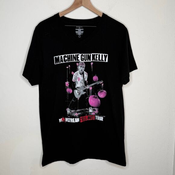 Goodfellow Other - Machine Gun Kelly Mainstream Sellout Tour Tee Large Black Punk Emo Band Shirt